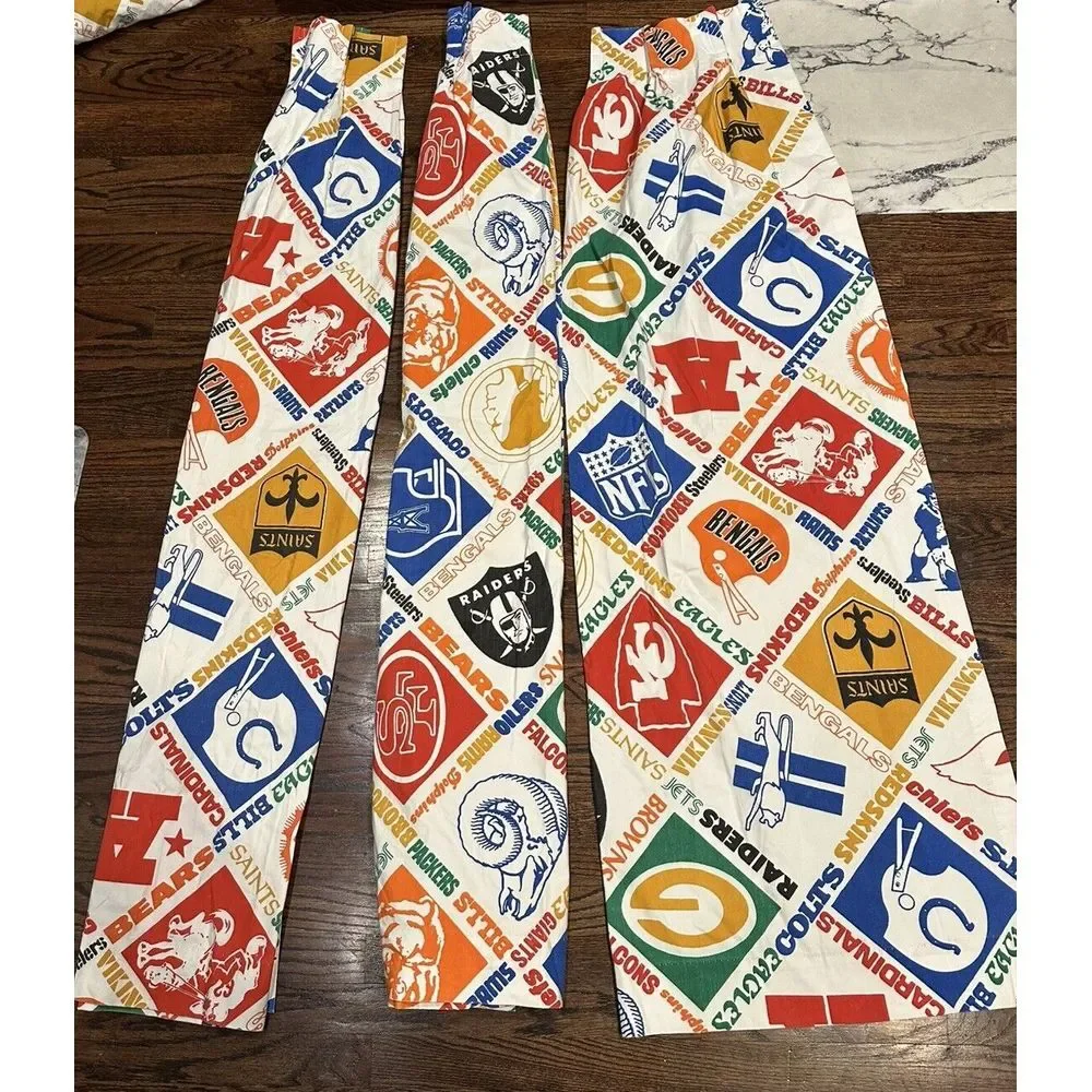 Vintage‎ 70s NFL Football Sports Team Logos Curtains 3- 24x60 EUC